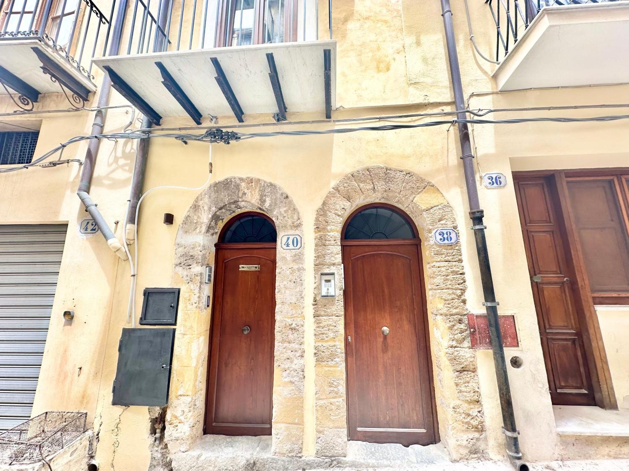 شقة Ale & Andry House تْشيفالو المظهر الخارجي الصورة