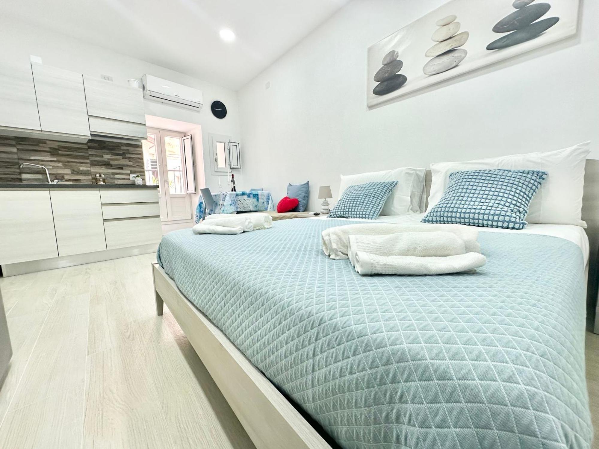 شقة Ale & Andry House تْشيفالو المظهر الخارجي الصورة